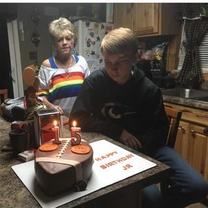 Meet your Posher, Joyce